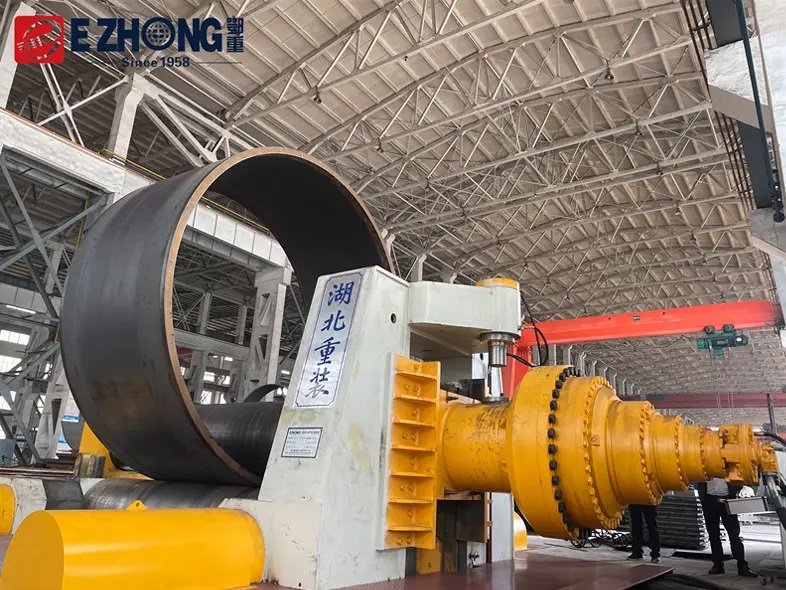 The Role of Heavy Rolling Machines in Infrastructure Development
